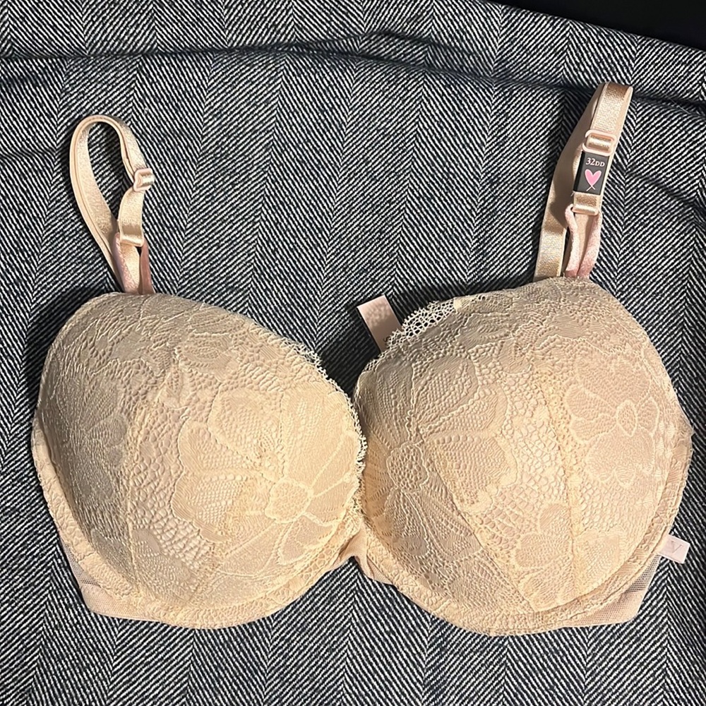 Victoria Secret bra